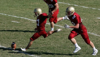 开云体育在线-戈麦斯一锤定音，乌克兰带走瑞士背后的足球与隐喻