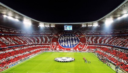 世界杯2026-蓝衣军团重铸荣光，意大利在C组焦点战以战术智慧与齐耶赫式灵感击溃瑞士