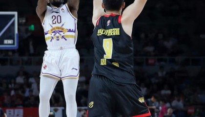 开云体育app-印尼队碾压法国队，黄鸭组合状态火热