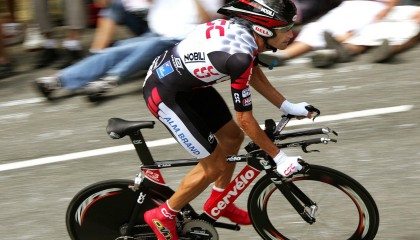 开云下载-秘鲁翻盘巴黎，梅西如何从体系球员蜕变为关键先生