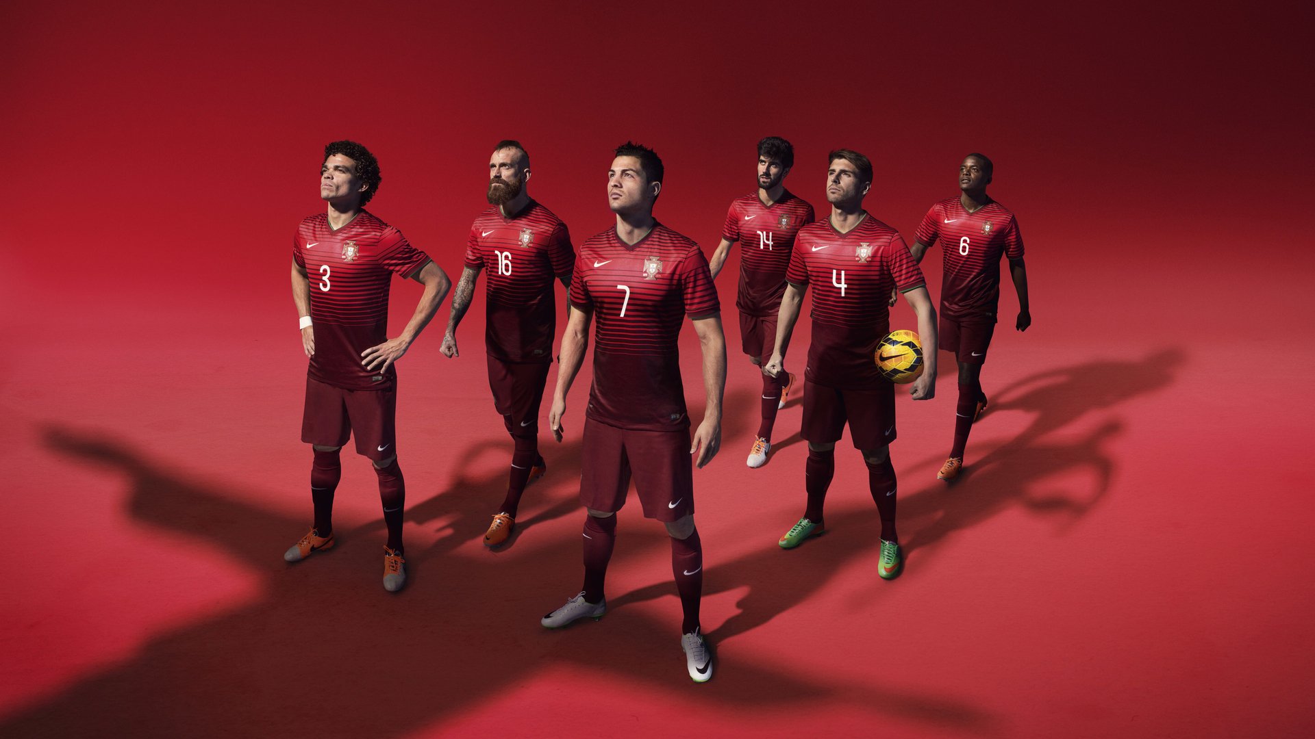 爱尔兰对阵摩纳哥，德布劳内一记弧线，划破战术迷雾的夜空